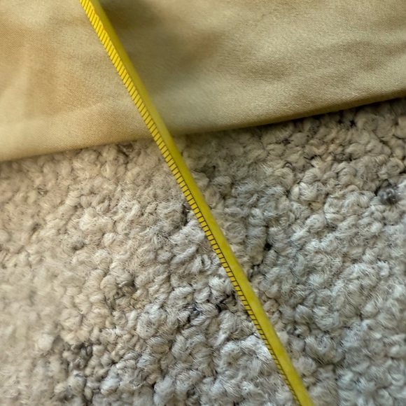 Donna Karan New York 100 silk vintage Blazer EUC BUT needs a dry leaning couple - Picture 8 of 11